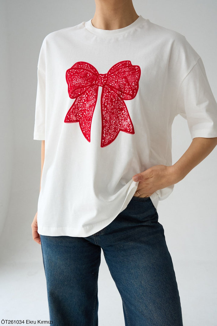 Ribbon Graphic Tee