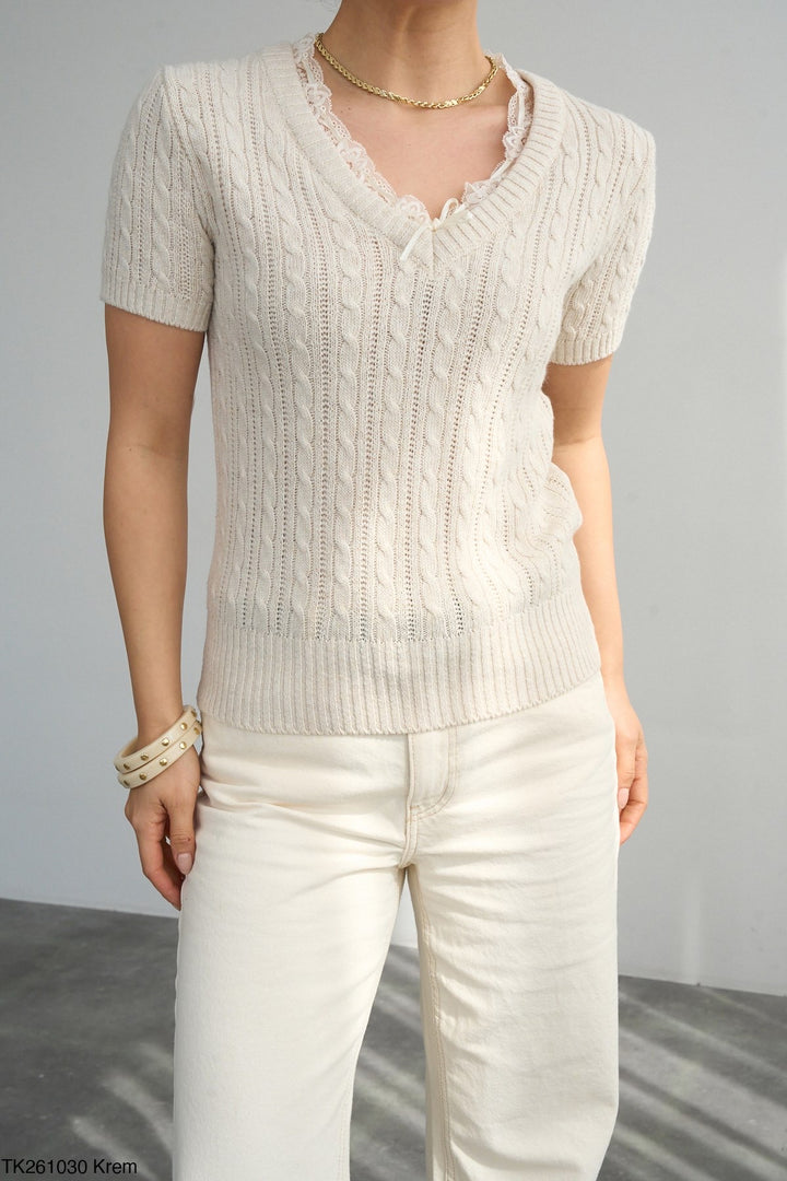 Forme Lace Knit