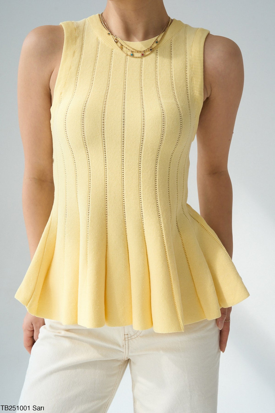 Contour™ Sculpt Peplum Top