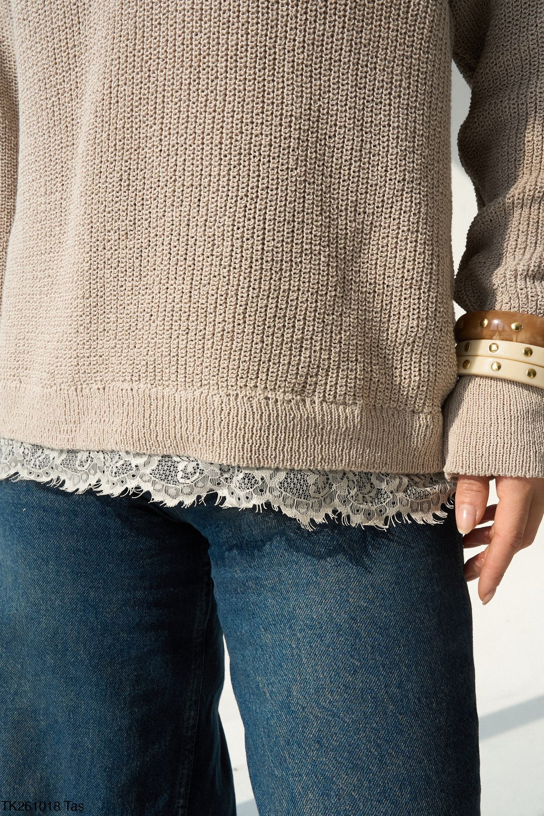 Avelin™ Soft Lace Knit