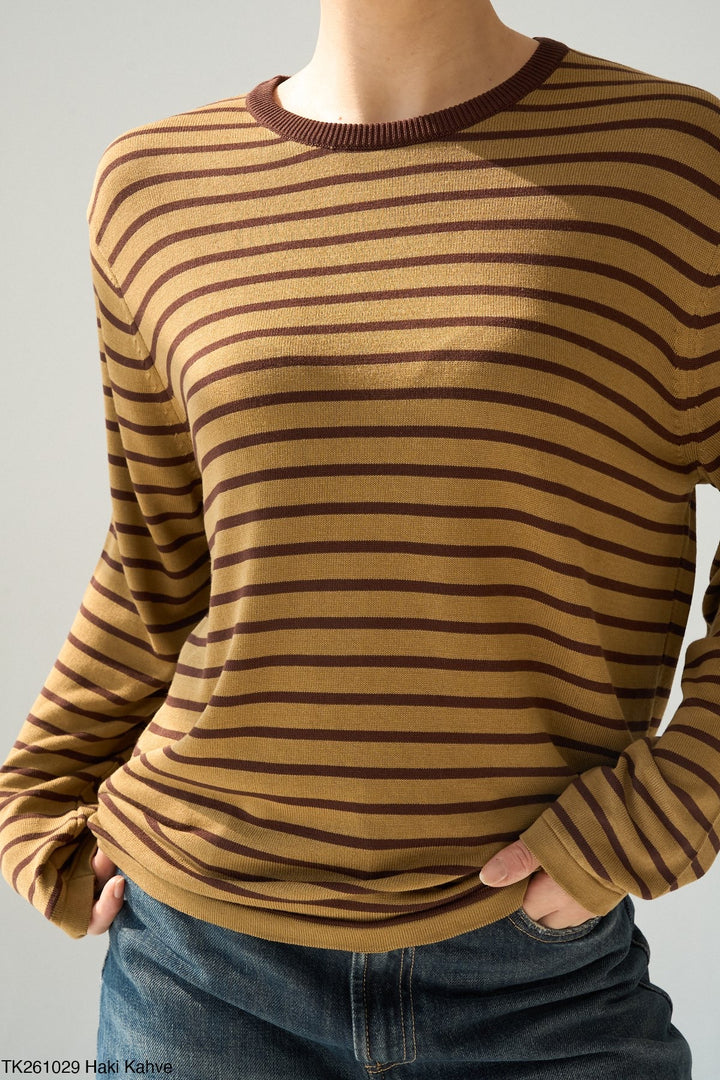 Zephyra™ Stripe Top