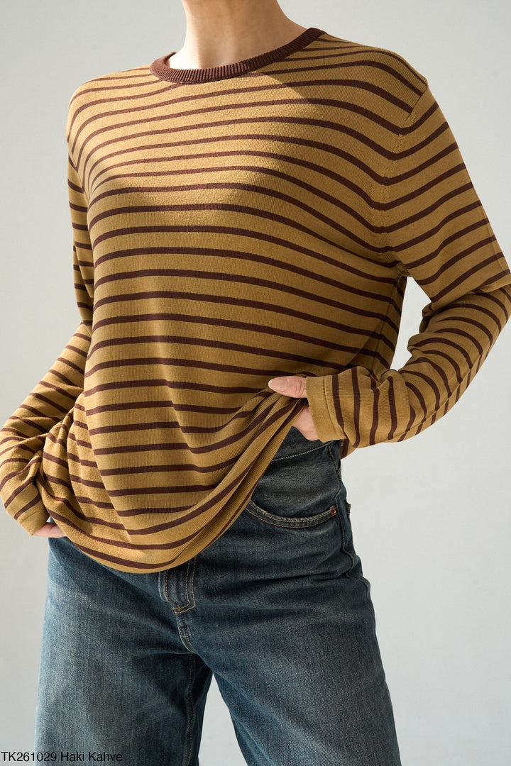 Zephyra™ Stripe Top
