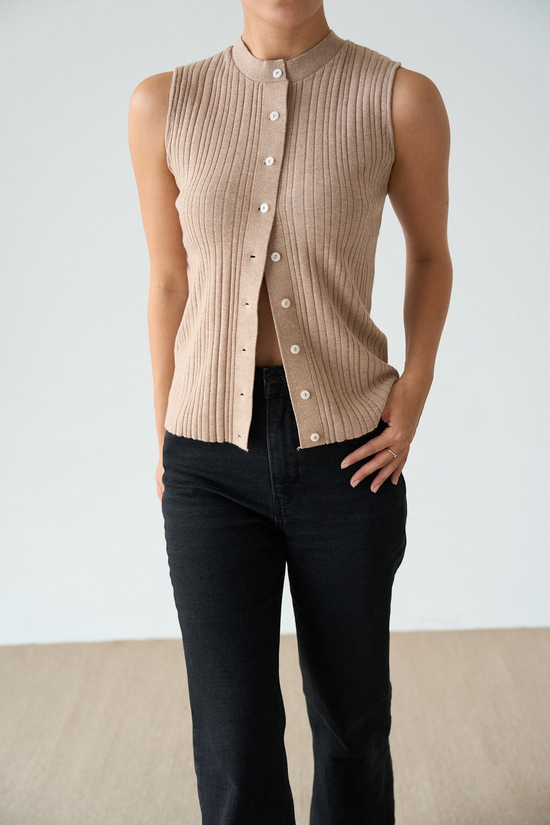 Kaelis™ Rib Button Vest