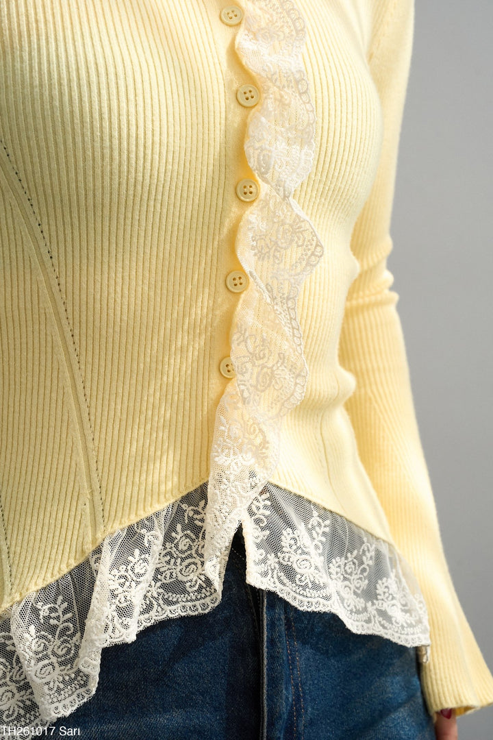 Virelle™ Lace Contour Top