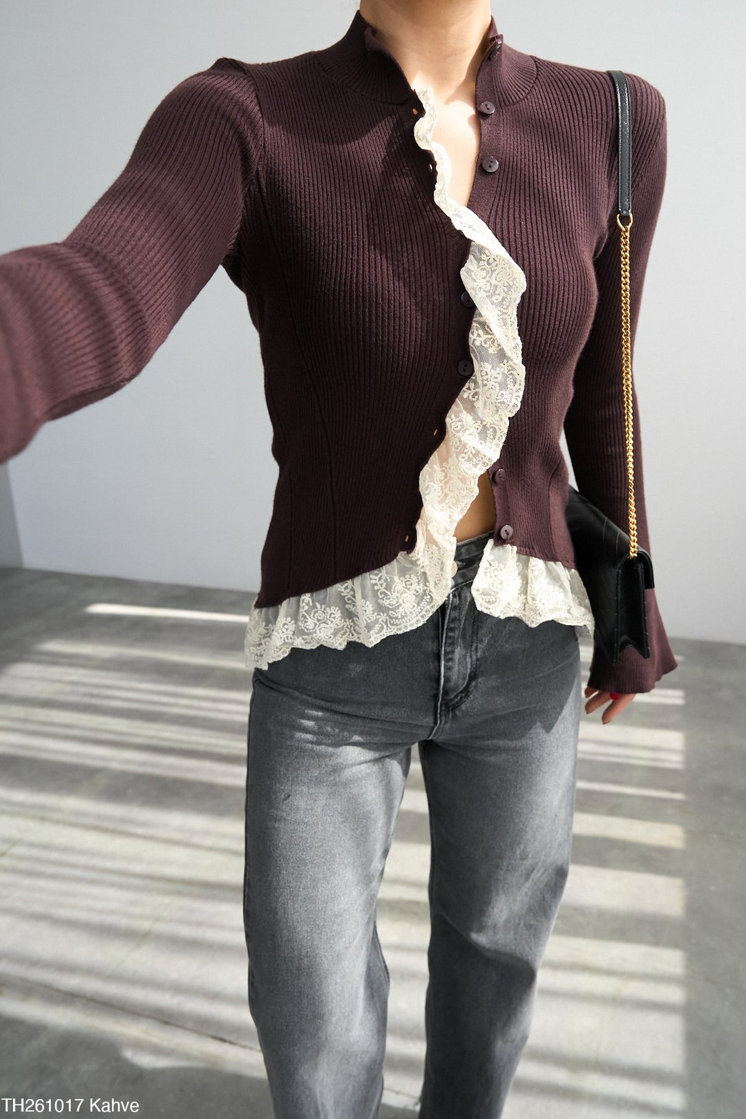 Virelle™ Lace Contour Top