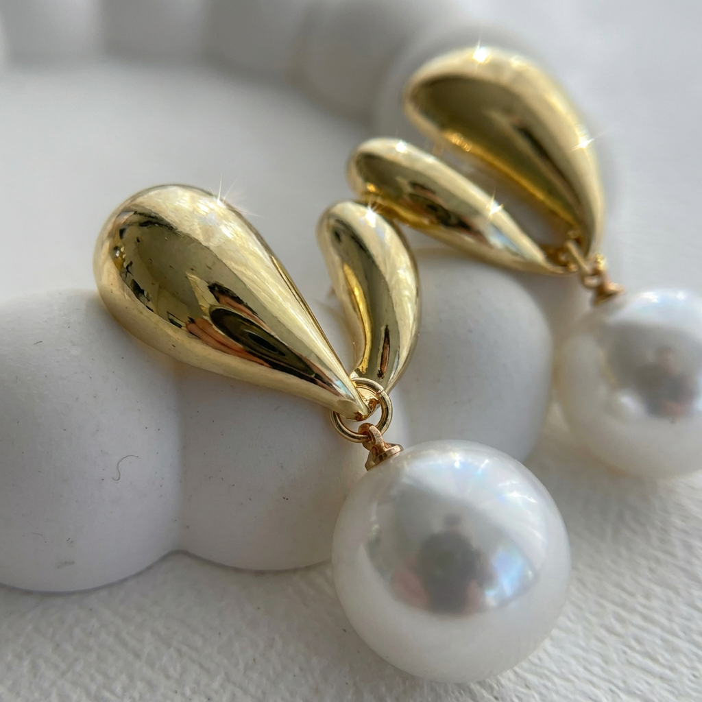Pearl Élan Earrings